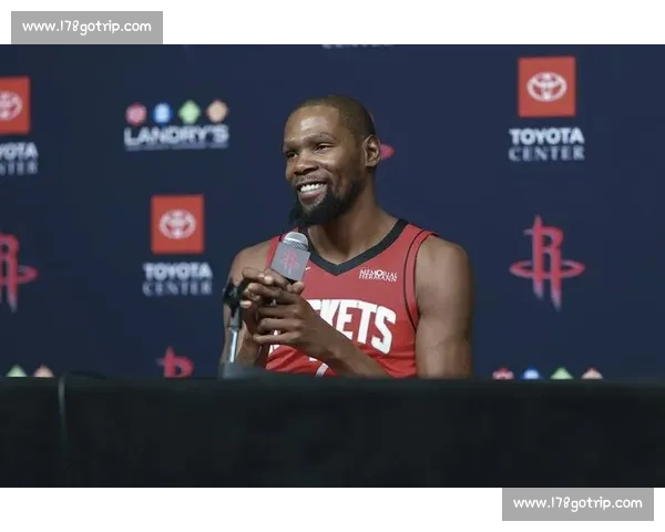 NBA新赛季焦点对决解析球星表现与球队格局走向全景观察深度