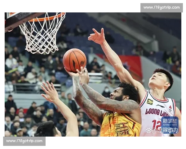 篮球比赛官方直播全程呈现赛场焦点与实时数据解析深度解说互动体验升级